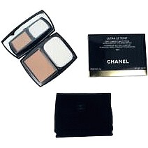 Chanel Ultra Le Teint Ultrawear All Day Comfort Flawless Finish Compact  Foundation