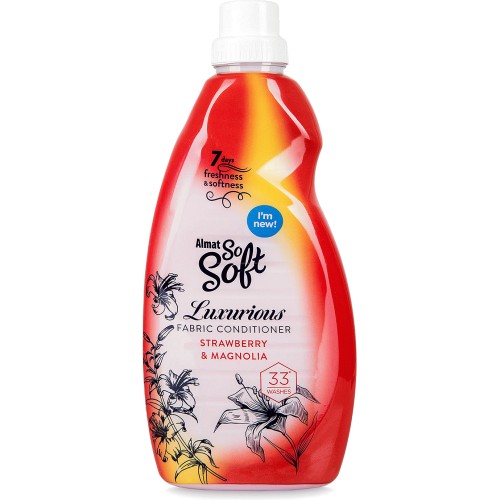 Luxurious Fabric Conditioner Strawberry & Magnolia 33 Washes